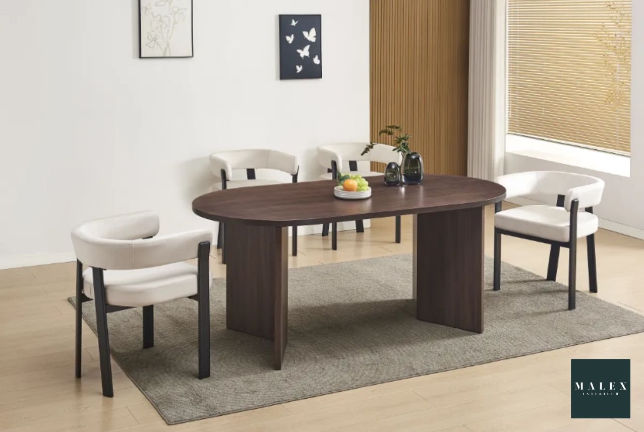 Table à manger Page